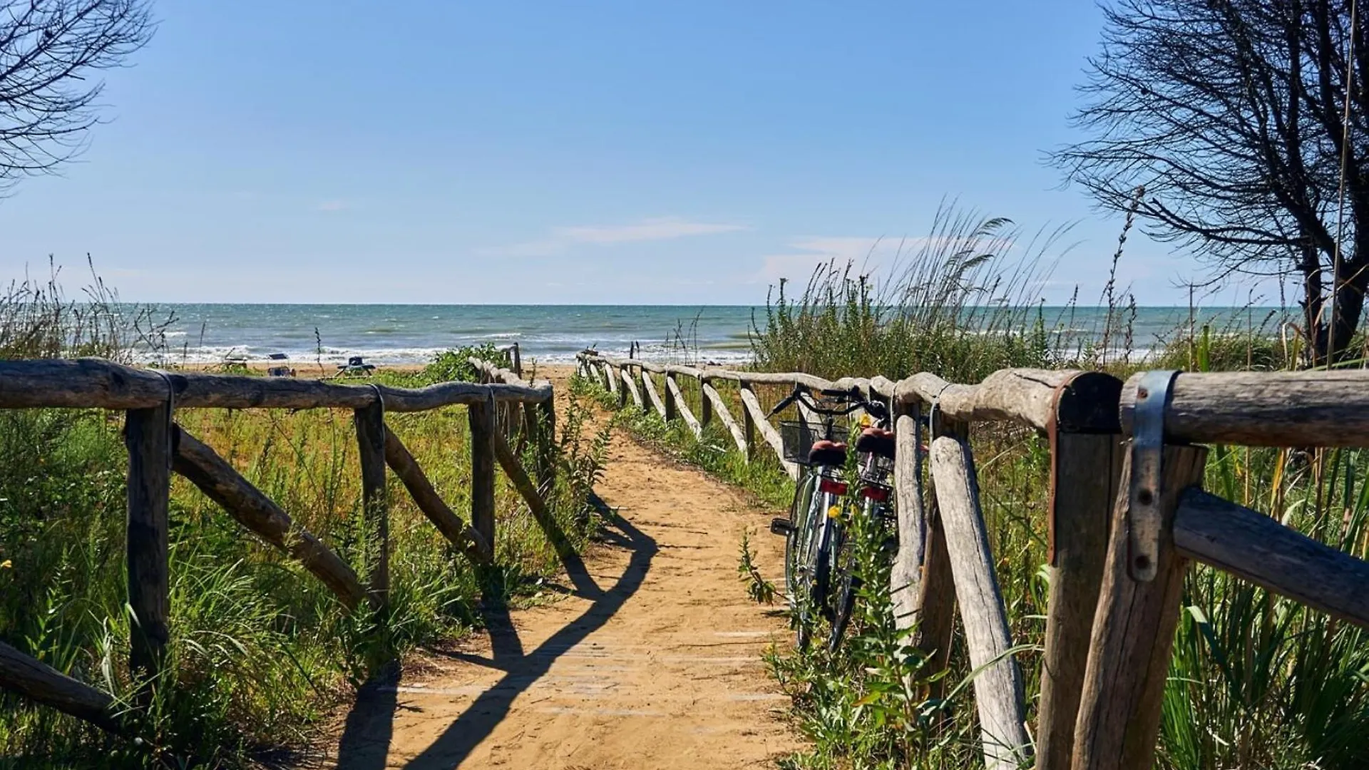 Luminous Apartment Just Next To The Beach Bibione Italy